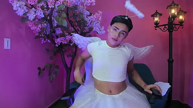 FemNoa online show from 02/07/26, 03:54