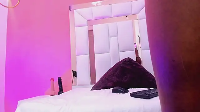 Snapshot of Zoe_ebony69 chatting on 02/11/26, 11:37 Zoe ebony69 online show from 02/11/26, 11:37