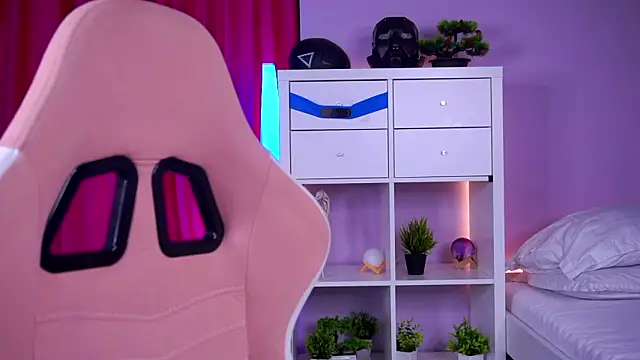 MistyReeds online show from 02/14/26, 06:21