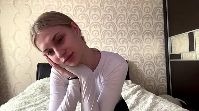 Snapshot of JeneeEady chatting on 04/30/26, 06:09 JeneeEady online show from 04/30/26, 06:09