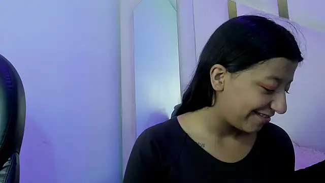 Vaneline2 online show from 04/22/26, 01:23