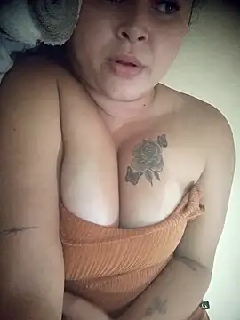 Snapshot of brunaahot chatting on 02/28/26, 03:02 brunaahot online show from 02/28/26, 03:02