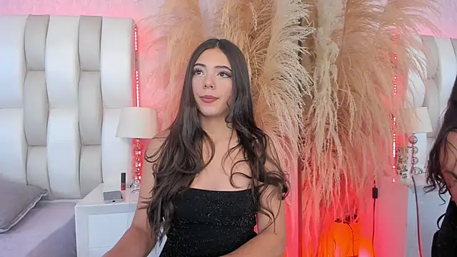 Sophi rae online show from 07/18/26, 07:28