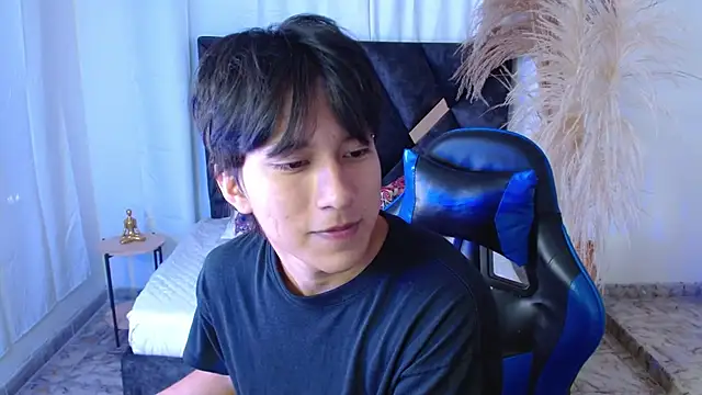 nikoo 18 online show from 02/14/26, 02:47