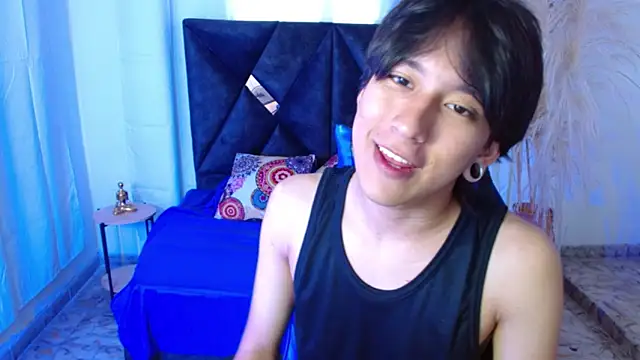 nikoo 18 online show from 03/24/26, 02:22