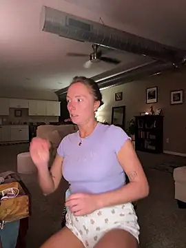 mooviebaby online show from 02/18/26, 12:28