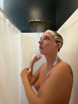 mooviebaby online show from 04/07/26, 05:24