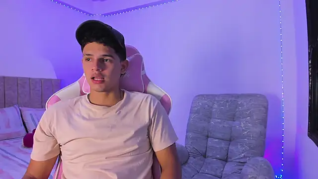 Adrian Prime  online show from 04/08/26, 06:41