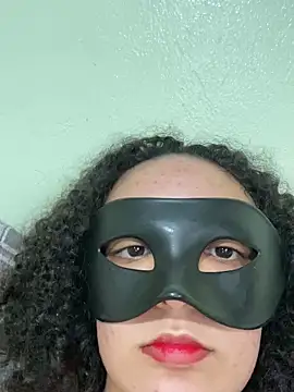 Snapshot of MaxMaddiey chatting on 04/06/26, 07:04 MaxMaddiey online show from 04/06/26, 07:04