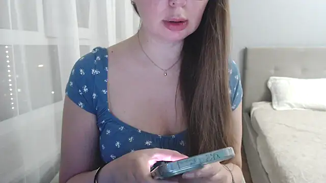 Snapshot of Tasiya chatting on 07/27/26, 06:15 Tasiya online show from 07/27/26, 06:15