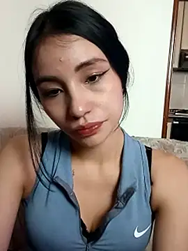 Snapshot of Chloe_Miller_2 chatting on 06/03/26, 12:57 Chloe Miller 2 online show from 06/03/26, 12:57