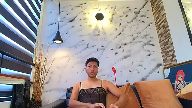 Snapshot of Max_Hornye chatting on 02/15/26, 01:31 Max Hornye online show from 02/15/26, 01:31