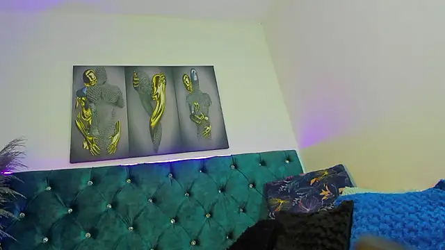 Snapshot of Roxanna_0 chatting on 02/24/26, 11:52 Roxanna 0 online show from 02/24/26, 11:52