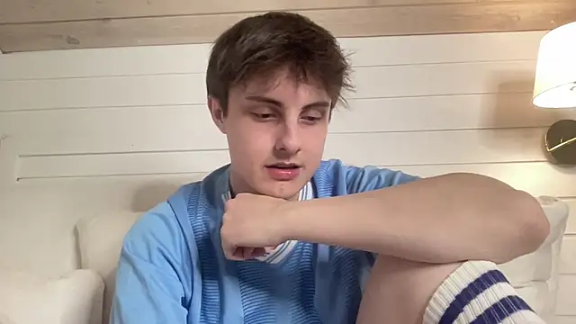 NoahhSkye online show from 02/15/26, 01:02