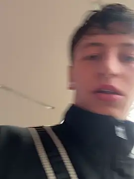 ARON LUXX online show from 04/13/26, 10:15