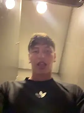 ARON LUXX online show from 06/07/26, 05:27