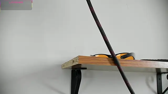 Cameron Boys  online show from 02/06/26, 03:44