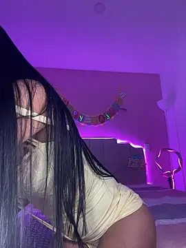 SofiaSiren online show from 04/05/26, 02:09