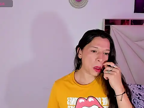 Snapshot of ale-noah chatting on 02/18/26, 08:54 ale-noah online show from 02/18/26, 08:54