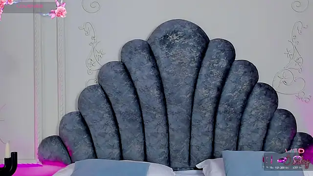 Snapshot of Amelia-Grace chatting on 02/25/26, 04:00 Amelia-Grace online show from 02/25/26, 04:00