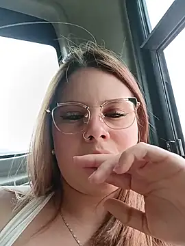 Snapshot of Rouse_24_ chatting on 02/27/26, 09:04 Rouse 24 online show from 02/27/26, 09:04