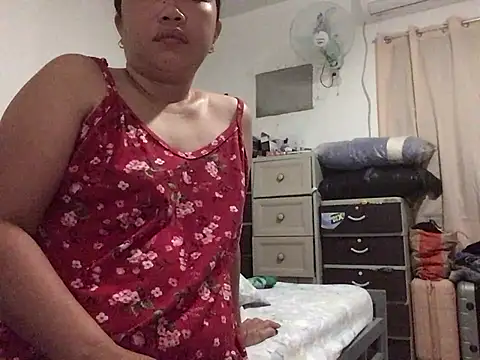 Snapshot of lady_candy85 chatting on 02/08/26, 08:23 lady candy85 online show from 02/08/26, 08:23