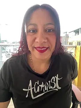 Snapshot of Ximena_firee chatting on 02/14/26, 11:29 Ximena firee online show from 02/14/26, 11:29