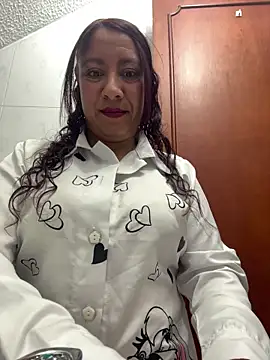 Snapshot of Ximena_firee chatting on 02/26/26, 11:53 Ximena firee online show from 02/26/26, 11:53