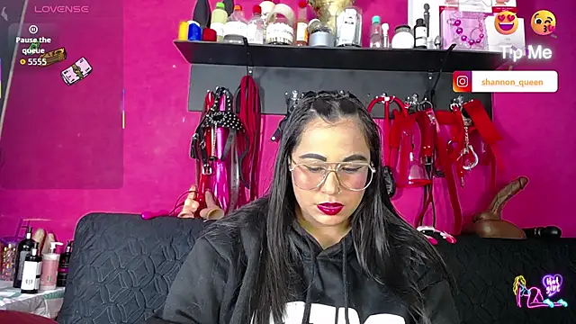 shannon queen- online show from 06/26/26, 06:29