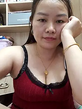 Snapshot of Jennie_dogy chatting on 05/23/26, 04:50 Jennie dogy online show from 05/23/26, 04:50