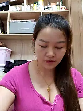Jennie dogy online show from 06/30/26, 12:28