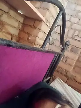 Snapshot of Hot_ree64 chatting on 03/01/26, 09:33 Hot ree64 online show from 03/01/26, 09:33