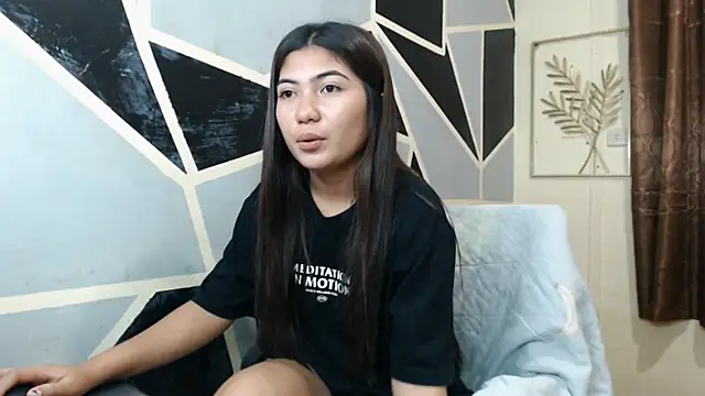 Jam morena  online show from 04/13/26, 04:23