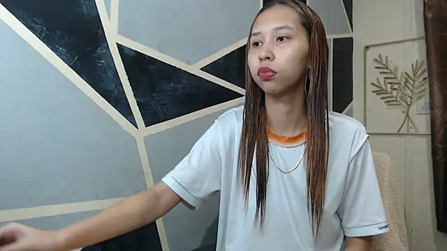 Charming lexi online show from 04/23/26, 08:46