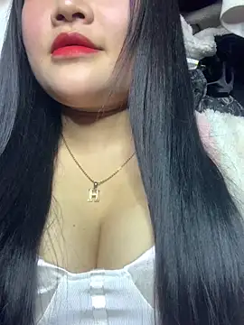 Snapshot of Violet_pusy chatting on 02/21/26, 04:41 Violet pusy online show from 02/21/26, 04:41