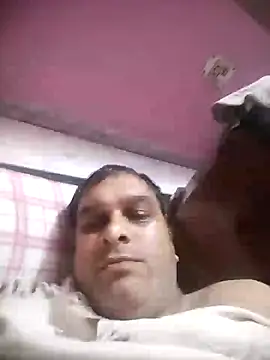 Snapshot of indiandesivillegeboy chatting on 07/13/26, 04:10 indiandesivillegeboy online show from 07/13/26, 04:10