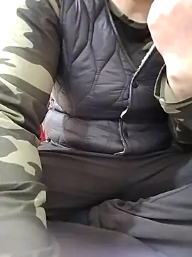 LiilyZi online show from 03/10/26, 01:32