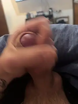 Snapshot of simo232323 chatting on 03/02/26, 05:42 simo232323 online show from 03/02/26, 05:42