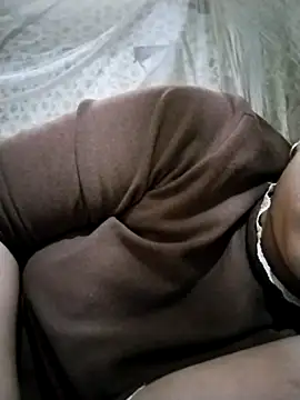 Snapshot of Erika--006 chatting on 02/20/26, 03:58 Erika--006 online show from 02/20/26, 03:58