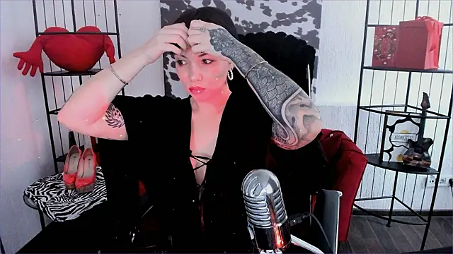 Snapshot of NeoGeisha chatting on 02/20/26, 07:43 NeoGeisha online show from 02/20/26, 07:43