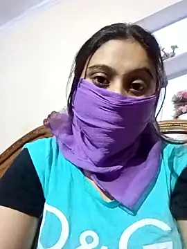 Janvi-Loves online show from 02/07/26, 04:05