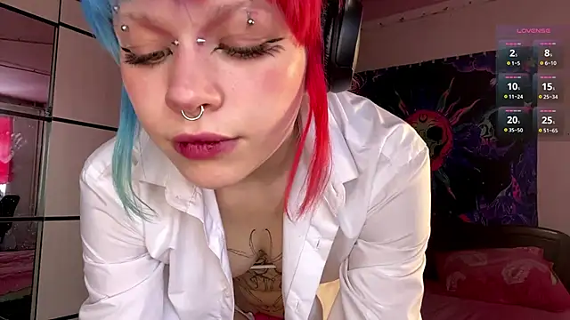 Snapshot of MeowMixer chatting on 02/28/26, 11:22 MeowMixer online show from 02/28/26, 11:22