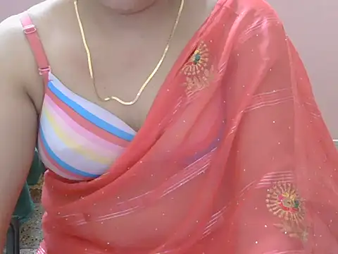 Snapshot of Cute_Sheetal chatting on 03/02/26, 01:07 Cute Sheetal online show from 03/02/26, 01:07