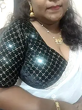 Snapshot of Archana_achu143 chatting on 05/02/26, 10:09 Archana achu143 online show from 05/02/26, 10:09