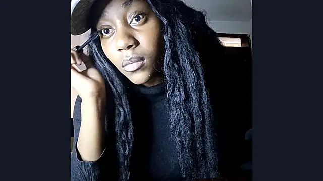 ChristalAkoni online show from 02/06/26, 03:59