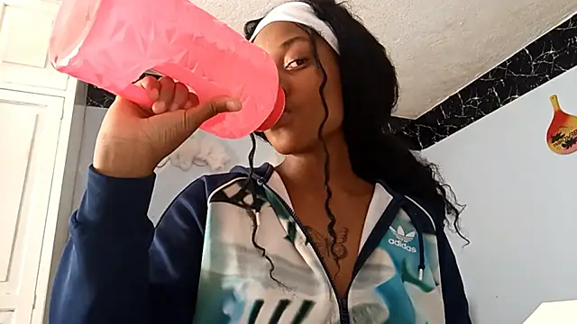 ChristalAkoni online show from 02/09/26, 02:54