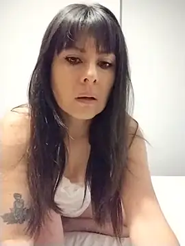 Lyonette reading1 online show from 04/19/26, 09:30