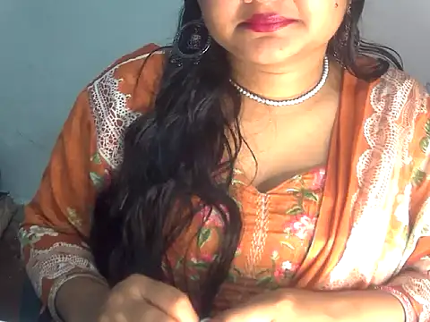 Snapshot of Saniya_K2 chatting on 02/26/26, 06:29 Saniya K2 online show from 02/26/26, 06:29