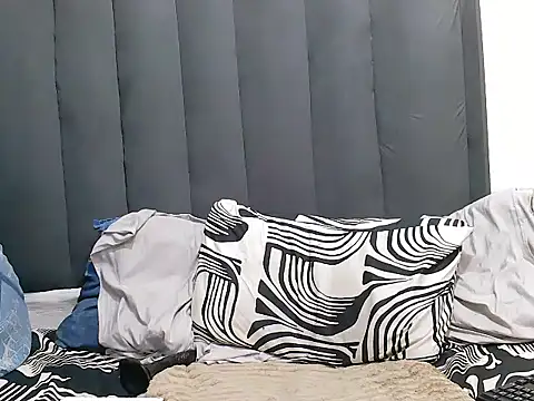 Snapshot of Ladyxx21 chatting on 02/09/26, 10:41 Ladyxx21 online show from 02/09/26, 10:41