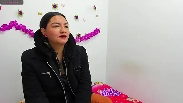 lexyy24 online show from 02/18/26, 09:27